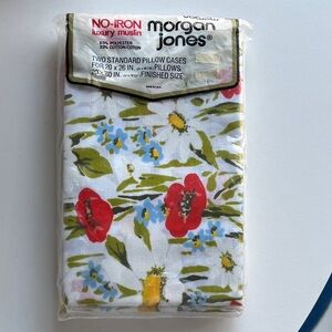 Vintage Morgan Jones No-Iron Floral Pillowcases Standard Size New in Package